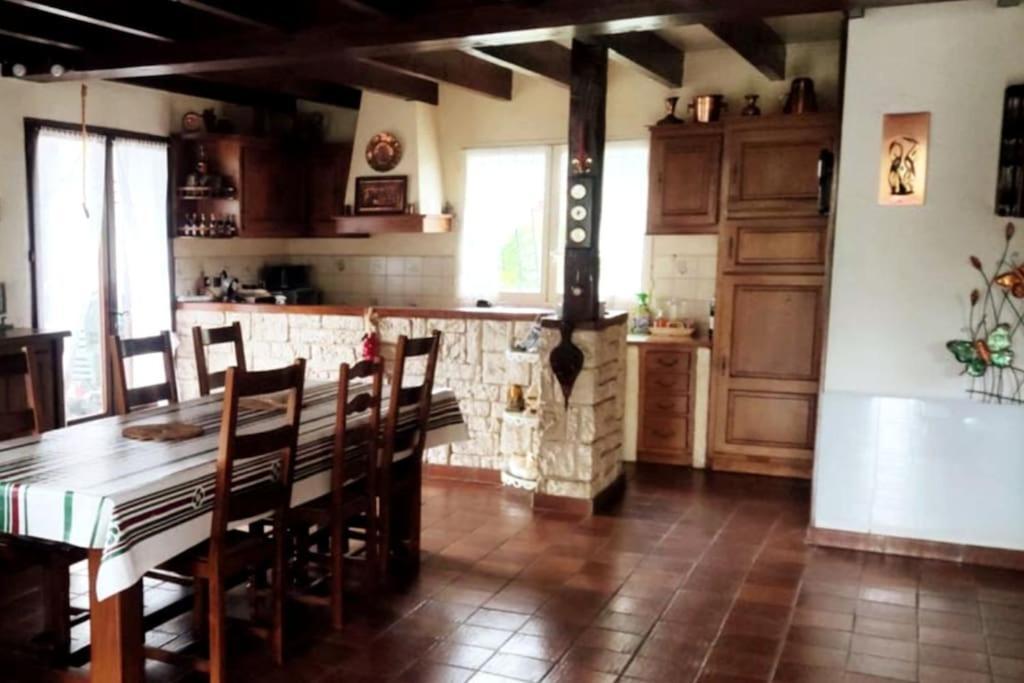 Maison Familiale Pays Basque Ahaxe-Alciette-Bascassan エクステリア 写真